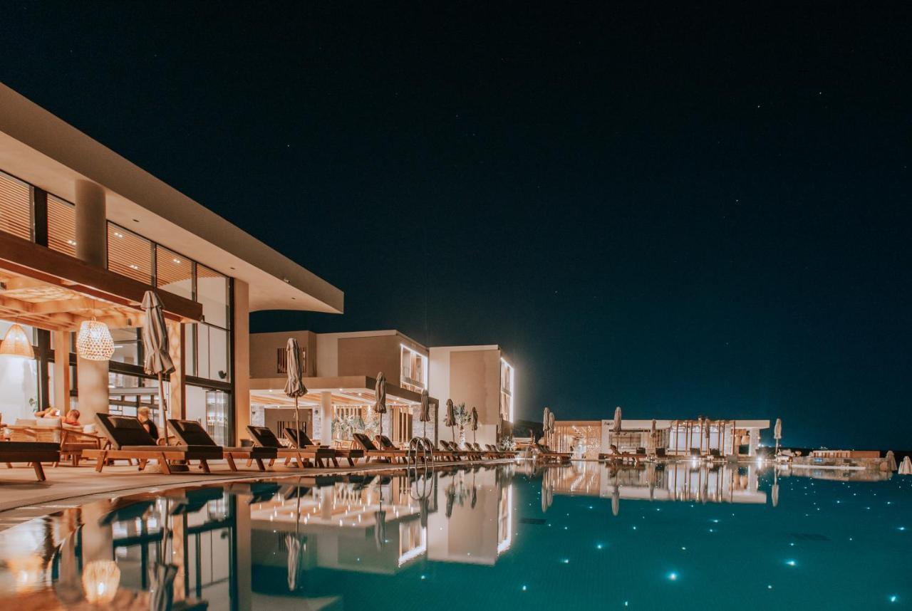 Unique Blue! Resort And Villas Adults Only การ์เตรอส ภายนอก รูปภาพ